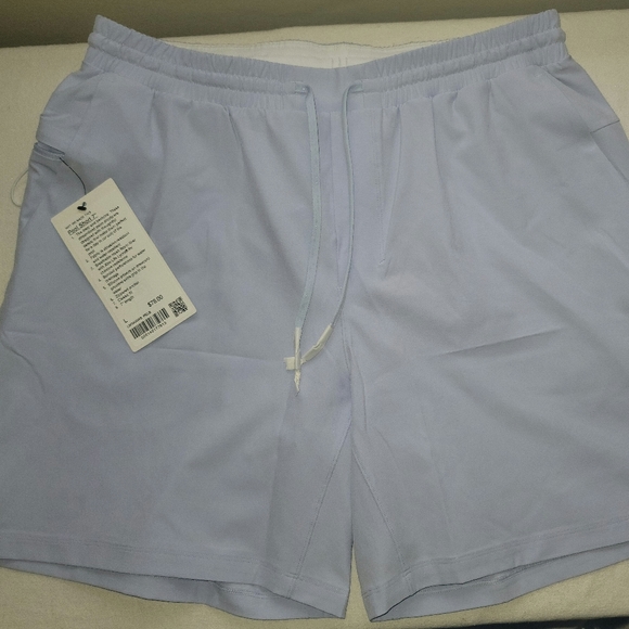 Lululemon Pool Short 7" -Pastel Blue size L new - Picture 2 of 5